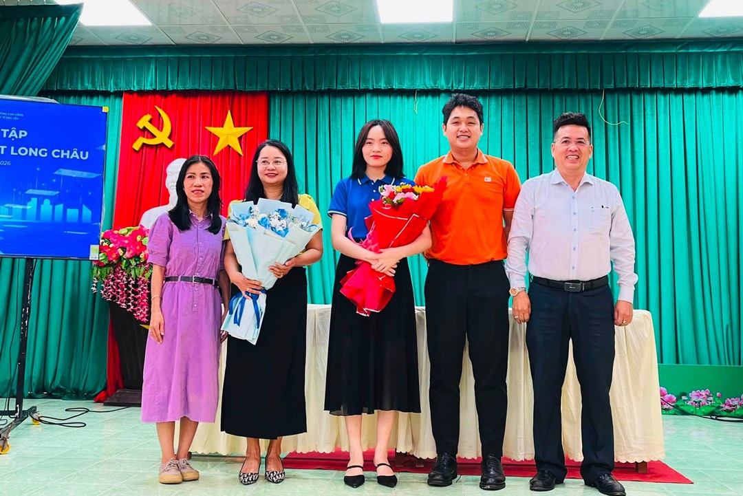 Long Châu Career Connect 2026 – Kết nối cơ hội, kiến tạo tương lai Long Châu Career Connect 2026 – Kết nối cơ hội, kiến tạo tương lai